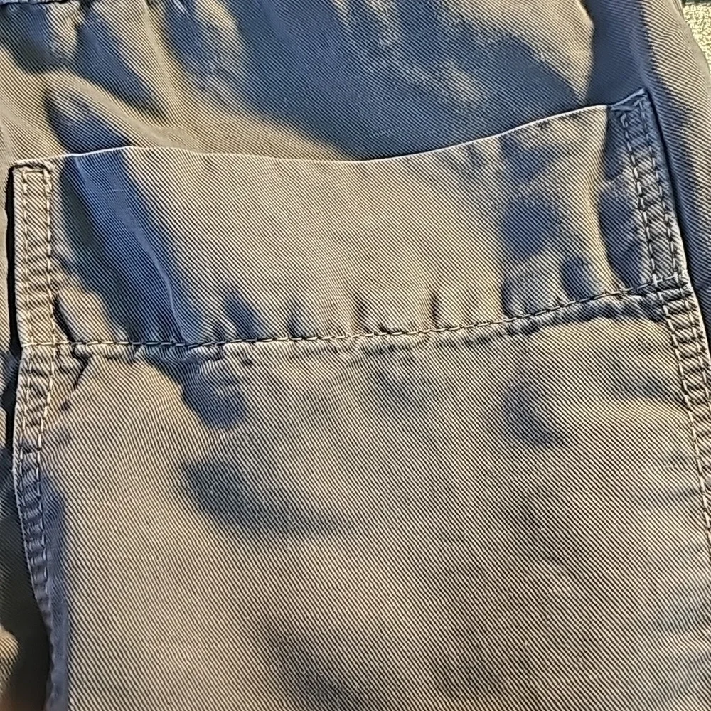 Zara women's XS khaki green elastic waist‎ with tie pants.